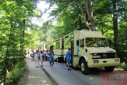 Авто-паровозик для перевозки туристов в Плитвицкие озера