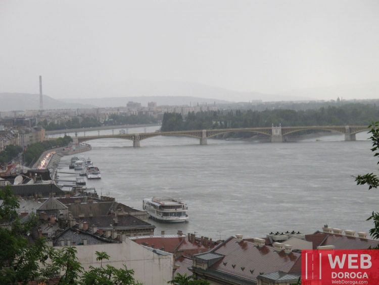 Вид на Дунай с Замковой горы в Будапеште