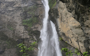 Швейцария — Рейхенбахский водопад в Майрингене